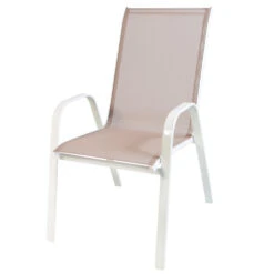 Stapelsessel Mit Metallgestell Und Polyesterbespannung